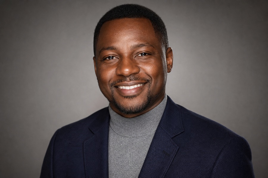 LinkedIn headshot example